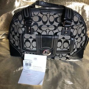 Authentic COACH Hand Purse 👜